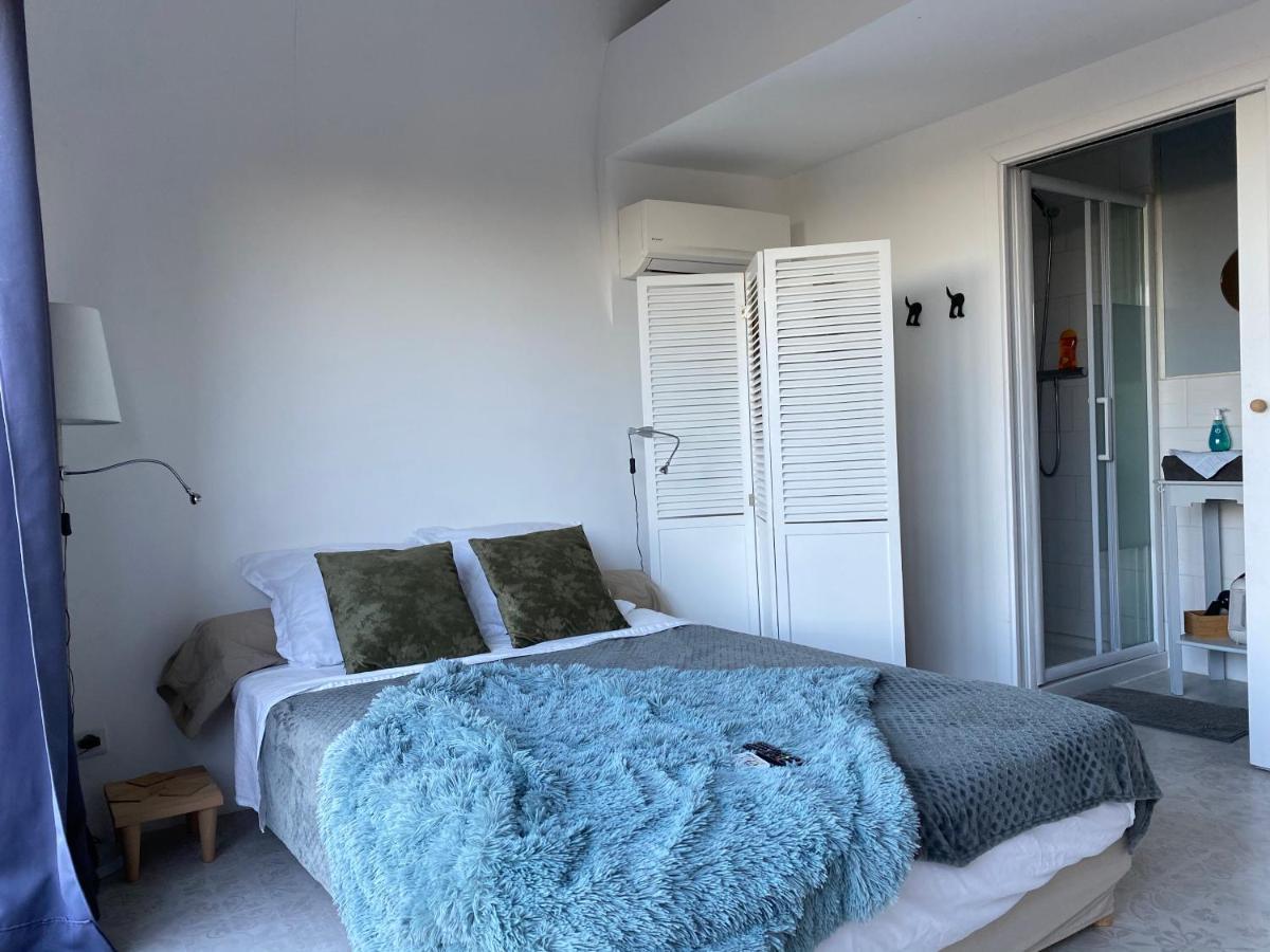 Tilley Lounge Cocoon Hotel Fitou Buitenkant foto